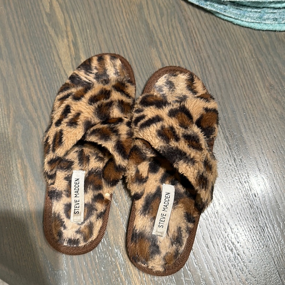 Steve Madden cheetah slippers